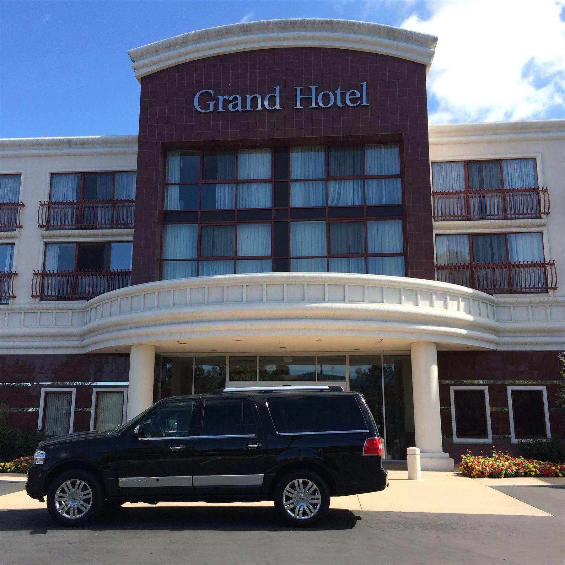 Grand Hotel Сънивейл Екстериор снимка
